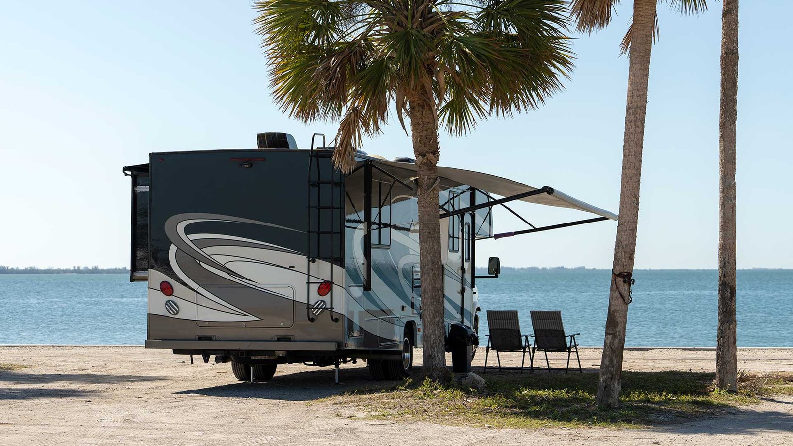 DIY vs Professional RV Slide-Out Repair: What You Should (and Shouldn't) Fix Yourself