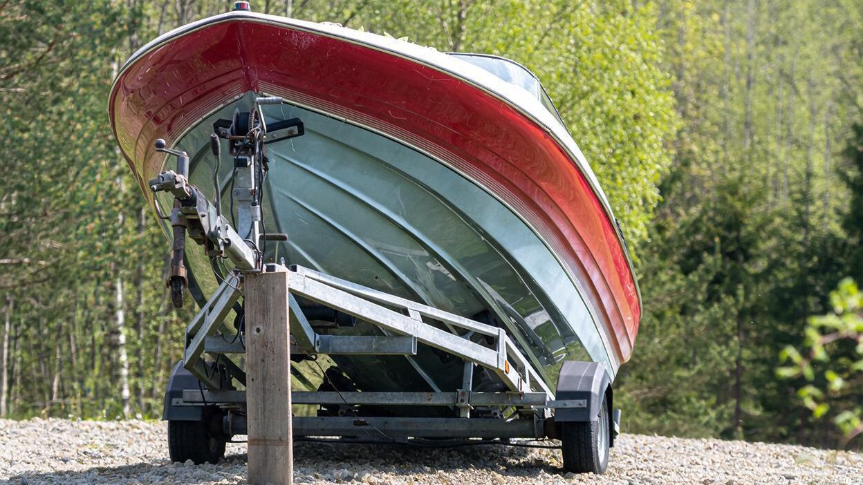 Repair Boat Damage Before Winter Storage Repair Boat Damage Before Winter Storage